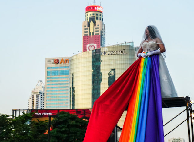 【バレンタインデー】バンコクで同性カップルにも結婚証明書を発行するイベントが企画されました【g-lad xx】