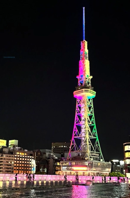 7/10夜、VOGUEが中部電力 MIRAI TOWERをレインボーカラーにライトアップ【g-lad xx】