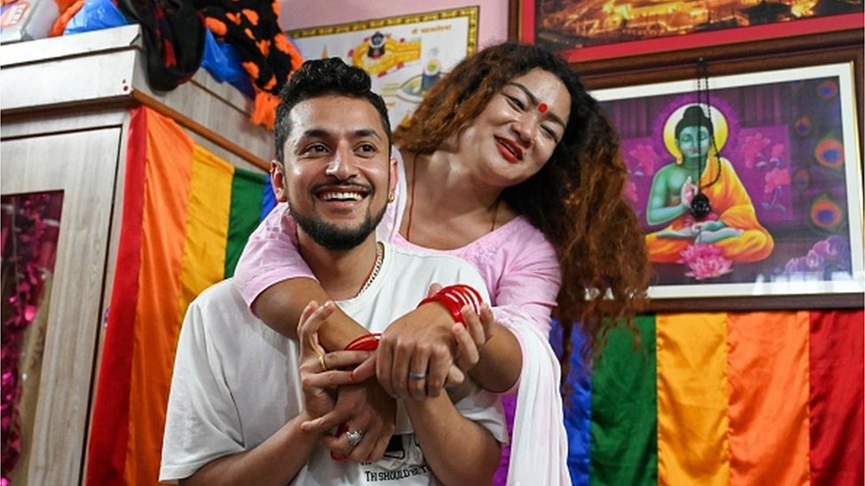 ネパールで同性婚登録が受理、アジアで2例目の同性婚承認国に【g-lad xx】