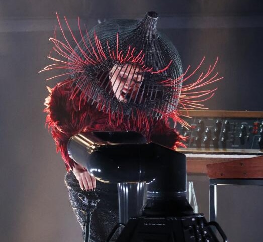 ガガ2冠、ほかシンシア・エリヴォなども受賞：今年のグラミー賞【g-lad xx】