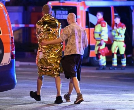ベルリンのプライドでヘイトクライム、17人死傷【g-lad xx】